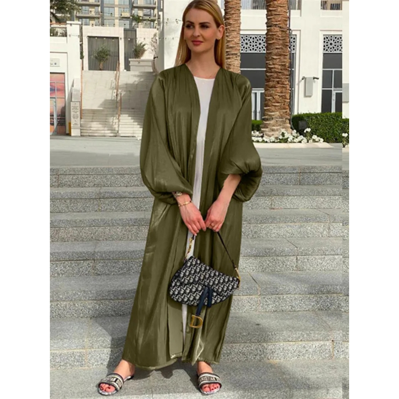 Shiny Soft Cuff Sleeves Islamic Abaya